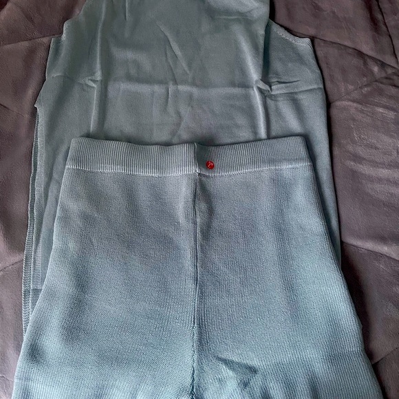 Women's Summer Sweater Set Sleeveless Tunic Top and Shorts 2 Piece Outfit - Picture 5 of 5